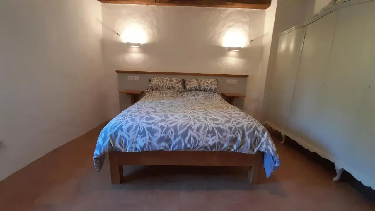 فيلا Mas Puig De Baix With Private Pool And Gardens أولوت إسبانيا